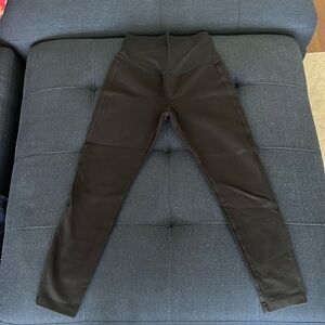 Gap Maternity Pointe Pant- black, Small